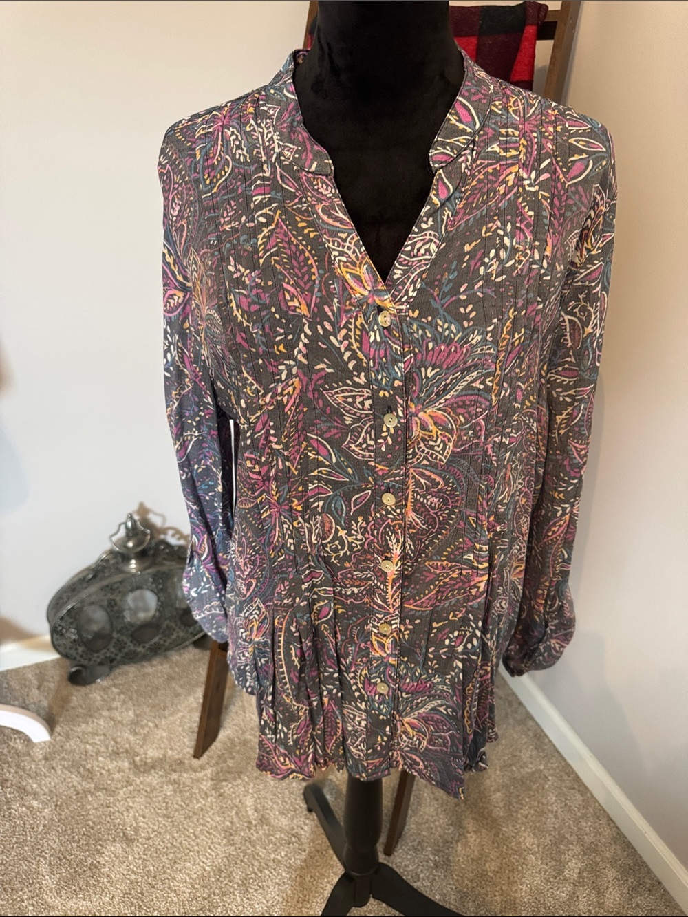 Ruby Rd. Gray Multicolor Paisley Button-Front Tunic